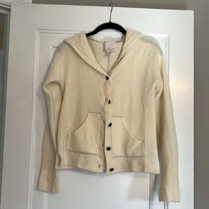 Cashmere cardigan with hood